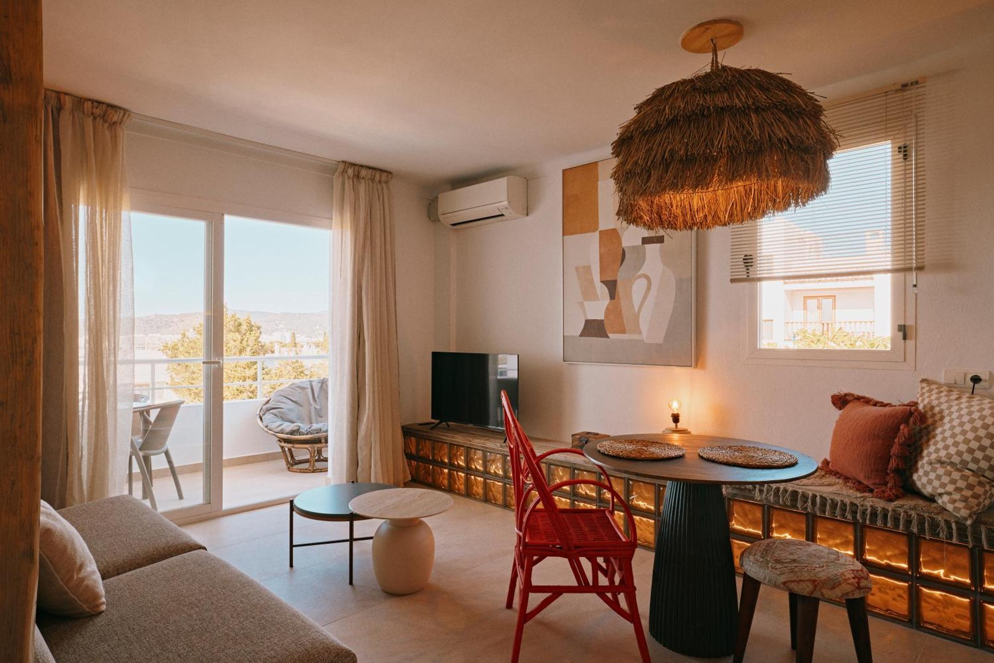 Sant Antoni de Portmany Sunset Oasis Ibiza Adults Only - New Rooms 2025 מראה חיצוני תמונה